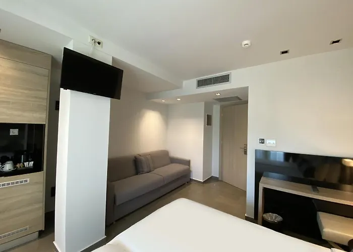Gkeea Boutique Hotel